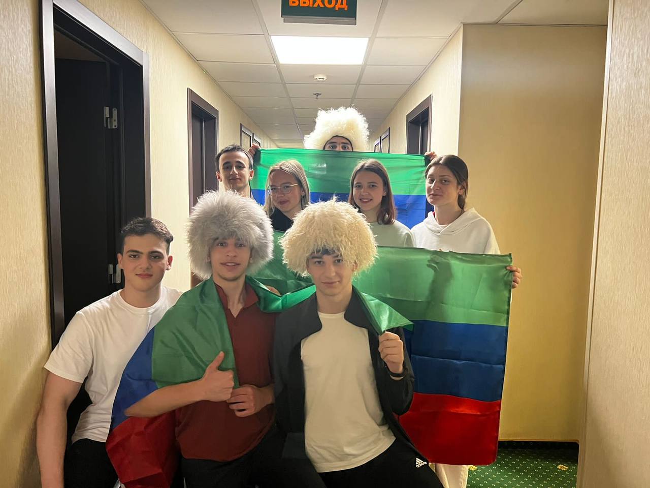 «Движения первых».