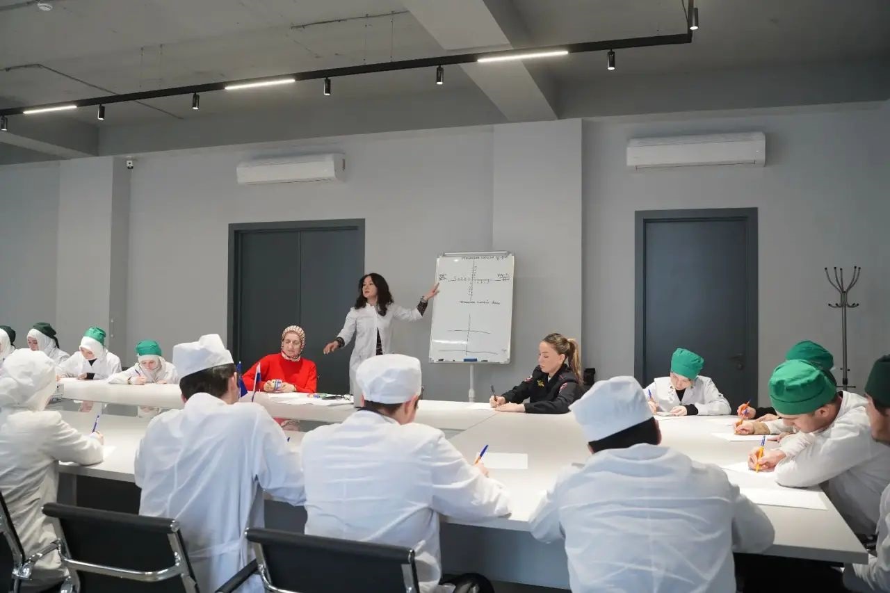 Круглый стол