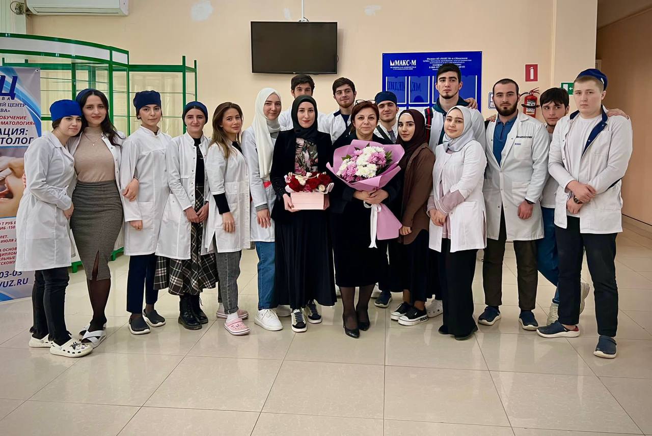 Поздравляем с этим прекрасным днём - с днём 8 марта !